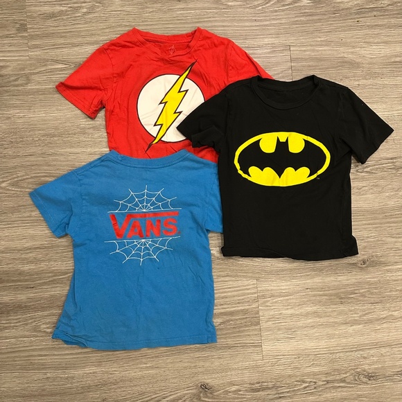 Kids Superhero T Shirt Bundle Marvel DC Size XS/ S  Batman Flash Spider-Man - Picture 2 of 11